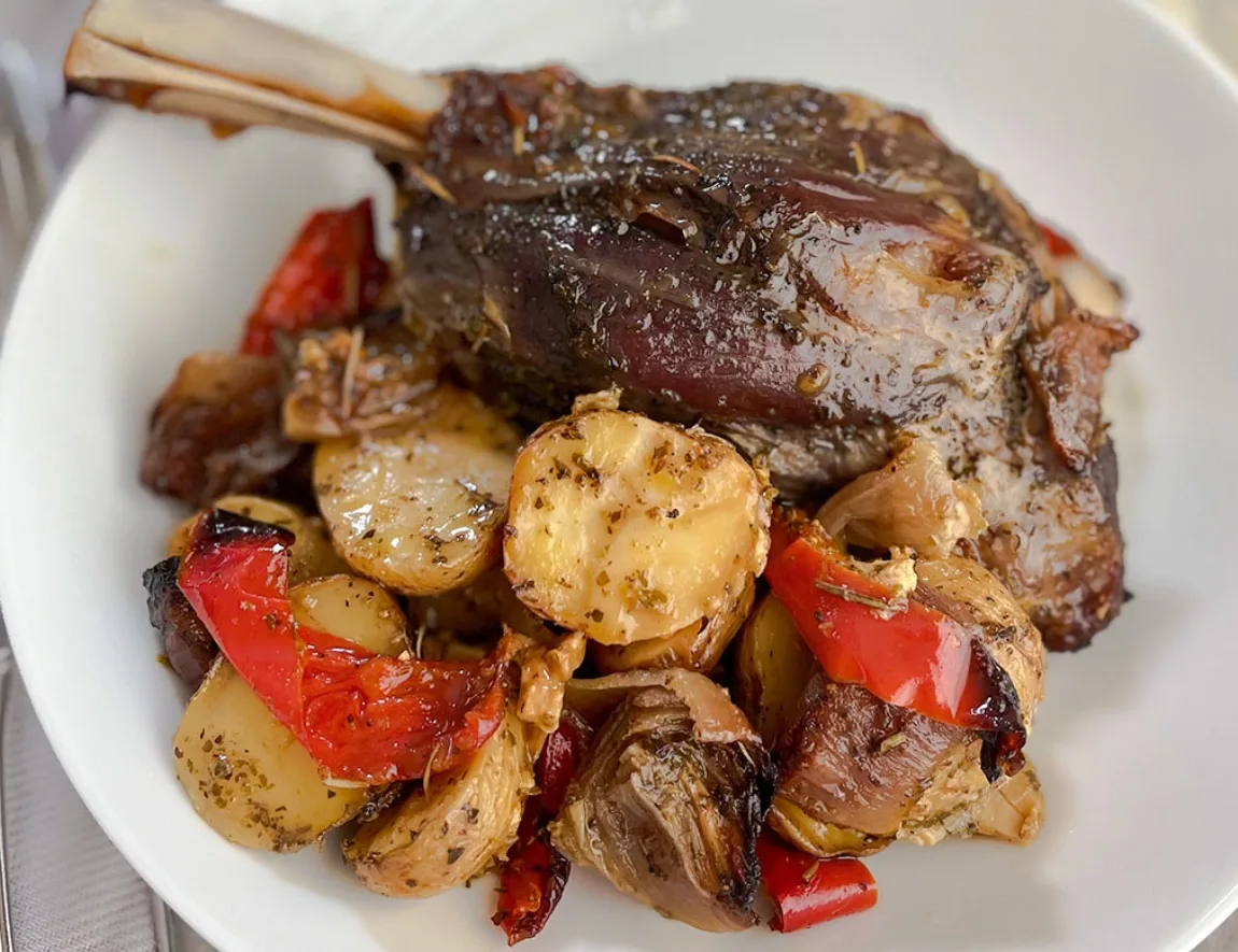 arabanos_kleftiko_arni_me_patates on the Μοσχάρι με λαχανικά στην κατσαρόλα page