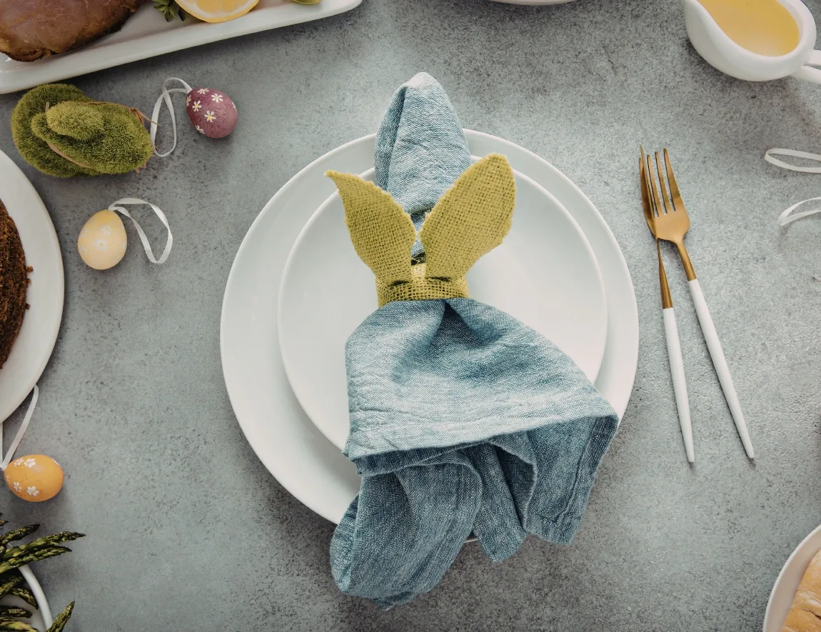 easter on the Πως να οργανώσετε το πασχαλινό τραπέζι χωρίς άγχος page